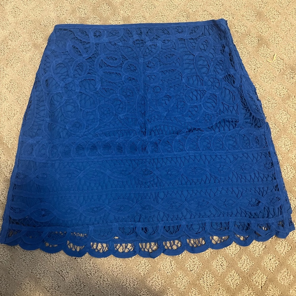 Lilly Pulitzer Size Small royal blue macrame skirt